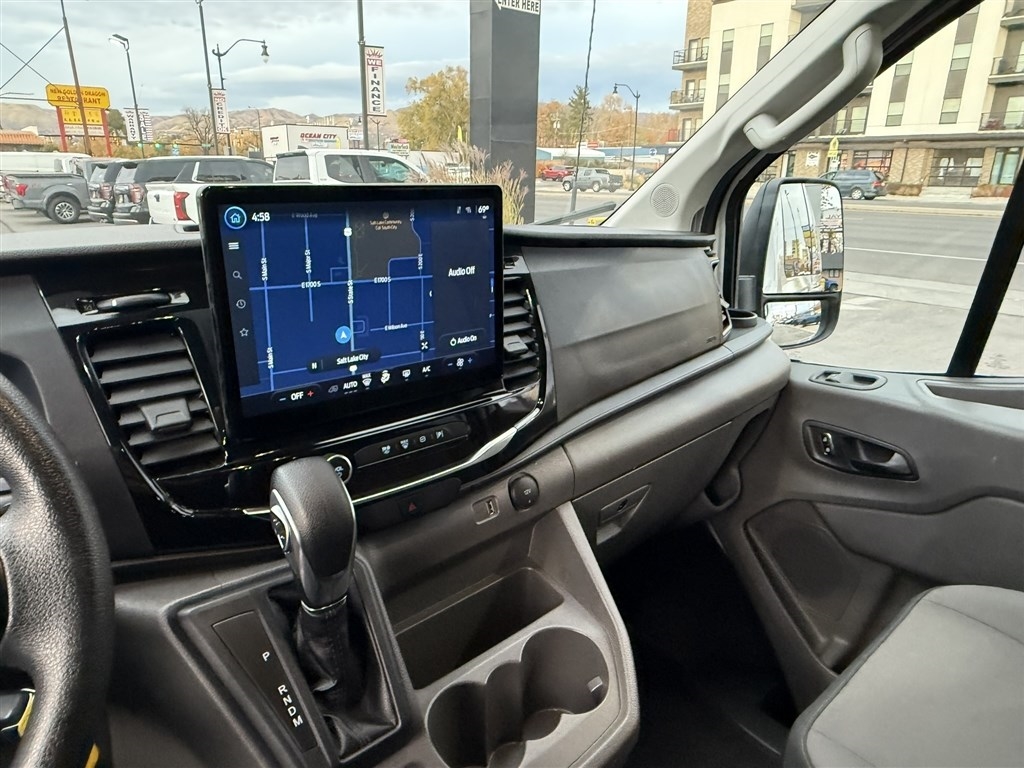 Ford Transit Passenger Wagon T-350 148" Low Roof XL RWD 2023