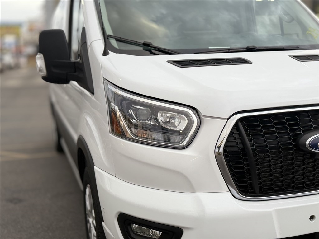 Ford Transit Passenger Wagon T-350 148" Low Roof XL RWD 2023