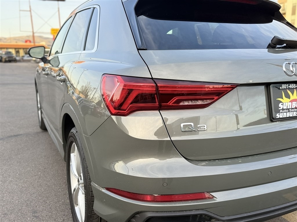 Audi Q3 S line Premium Plus 45 TFSI quattro 2023