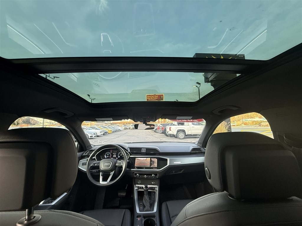 Audi Q3 S line Premium Plus 45 TFSI quattro 2023