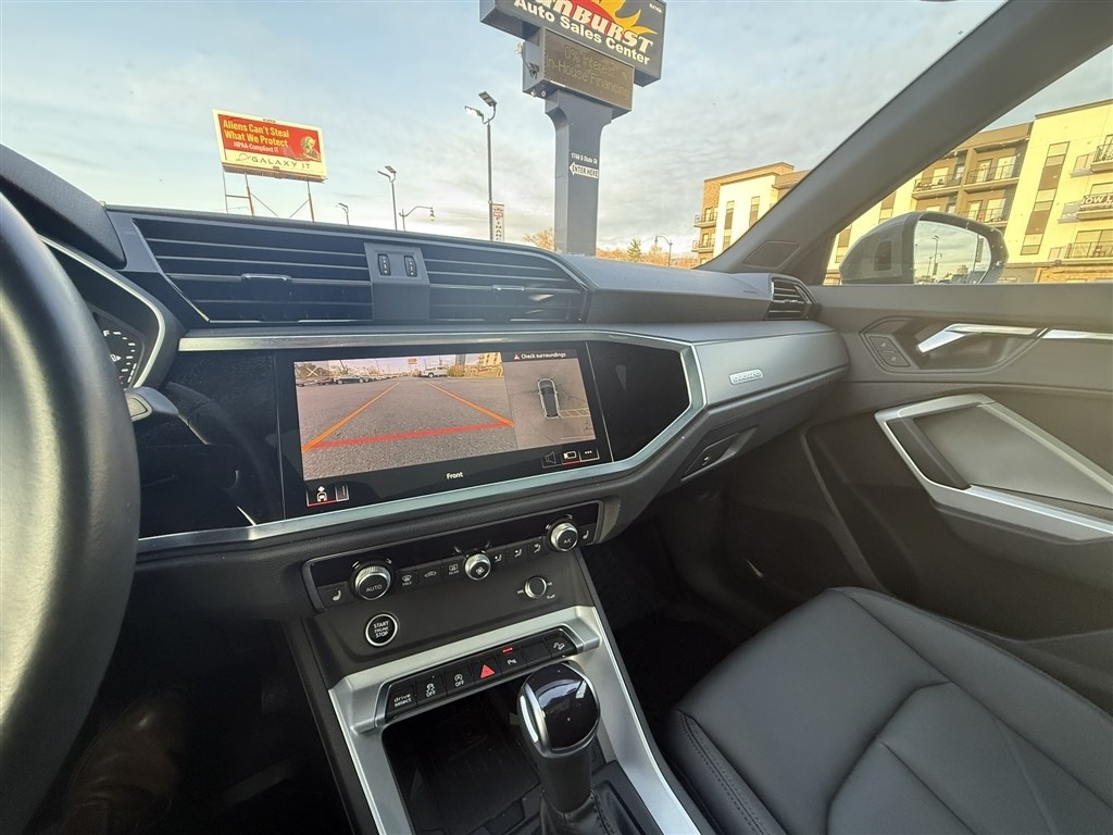 Audi Q3 S line Premium Plus 45 TFSI quattro 2023