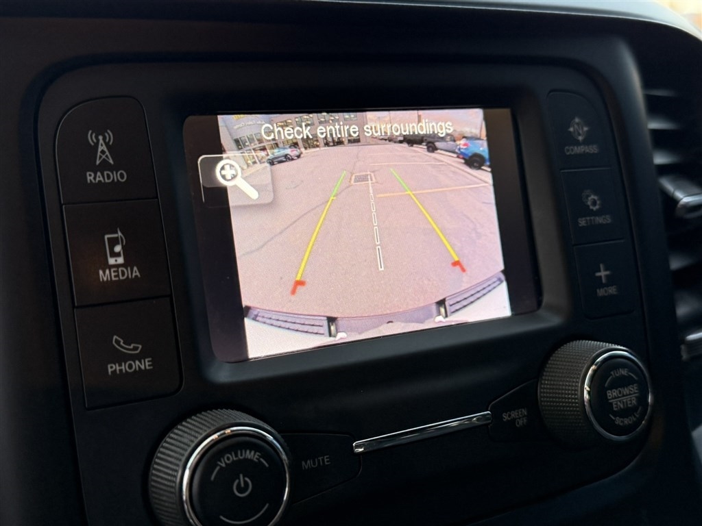 RAM 1500 Tradesman 4x4 Crew Cab 5'7" Box 2024