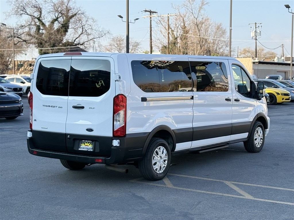 Ford Transit Passenger Wagon T-350 148" Low Roof XL RWD 2023
