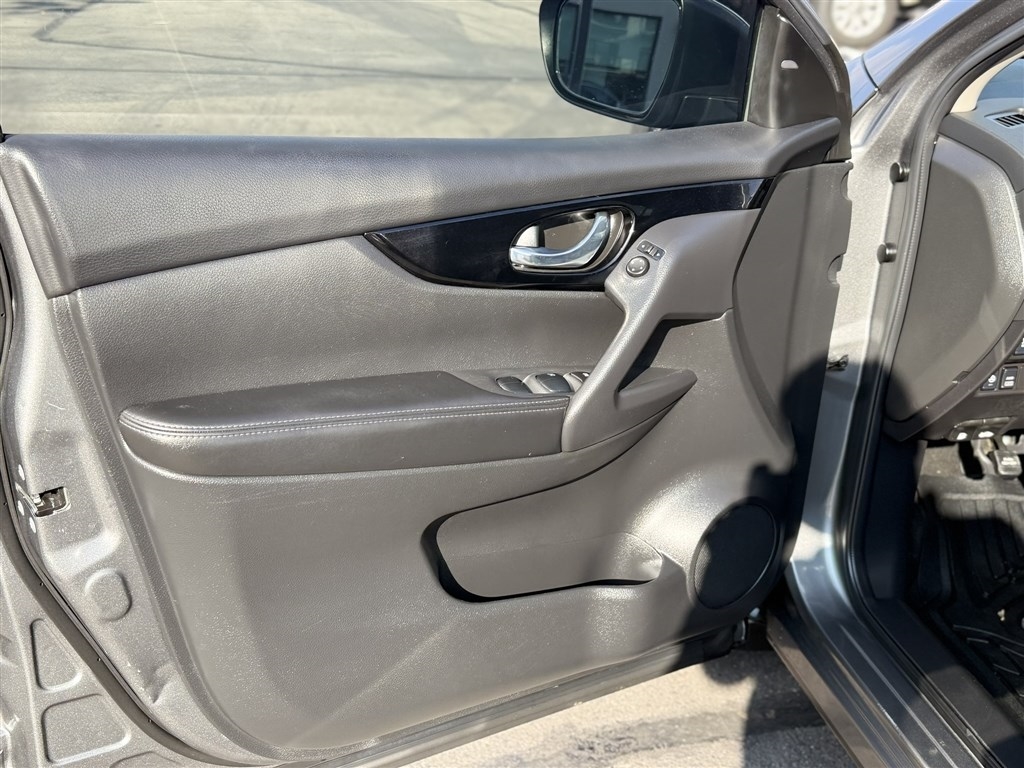 Nissan Rogue Sport AWD SV 2019