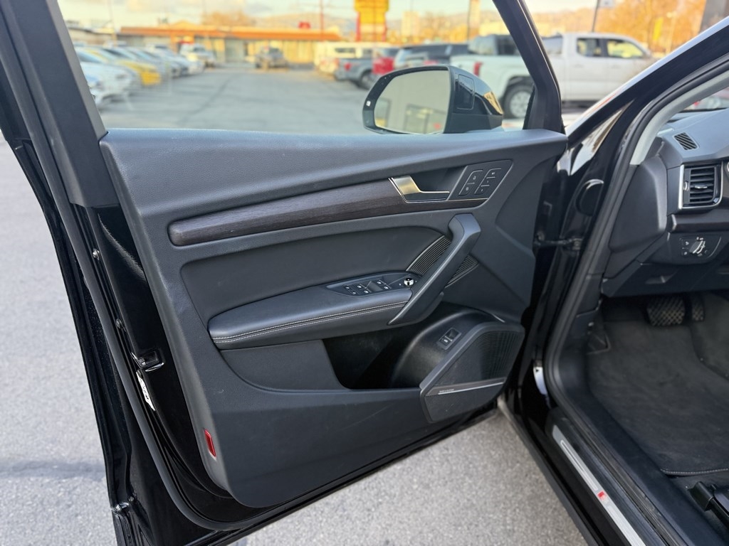 Audi Q5 S line Premium Plus 45 TFSI quattro 2024