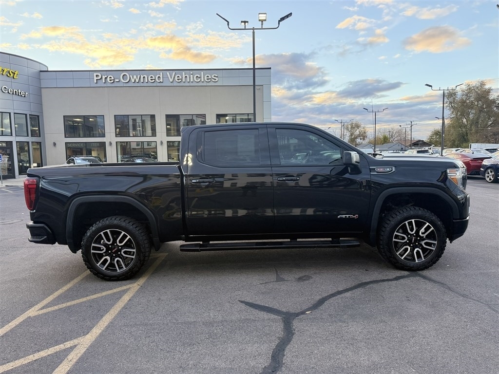 GMC Sierra 1500 4WD Crew Cab 147" AT4 2019
