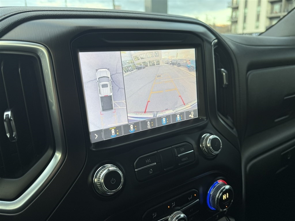 GMC Sierra 1500 4WD Crew Cab 147" AT4 2019