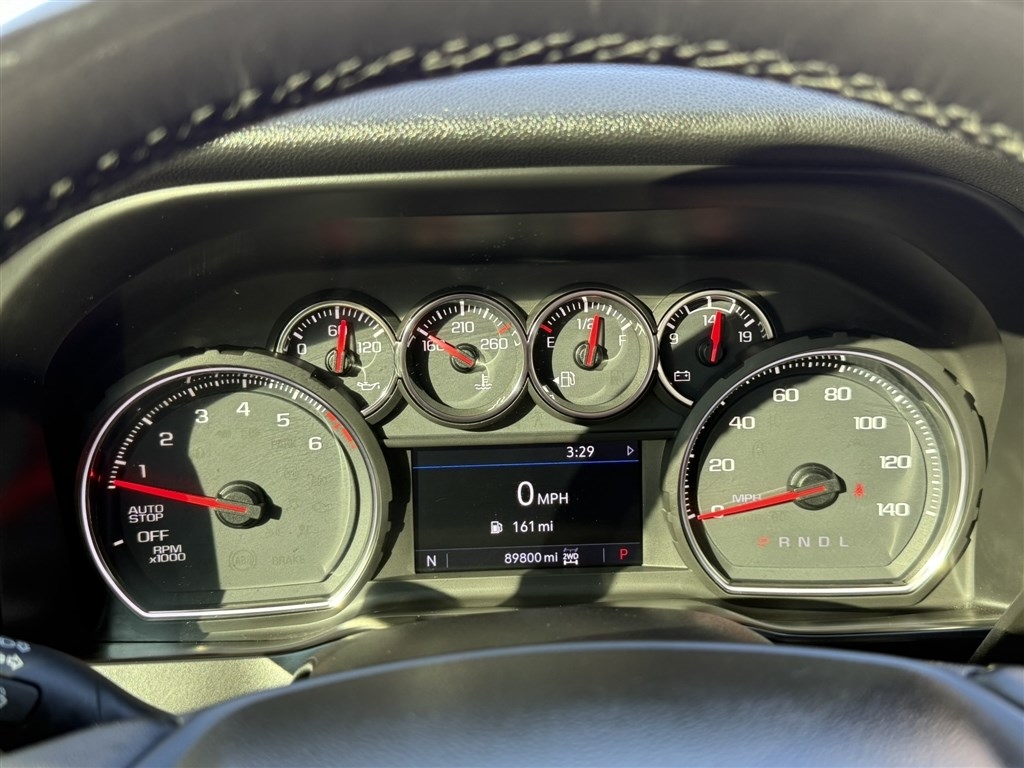 Chevrolet Silverado 1500 4WD Crew Cab 147" RST 2020