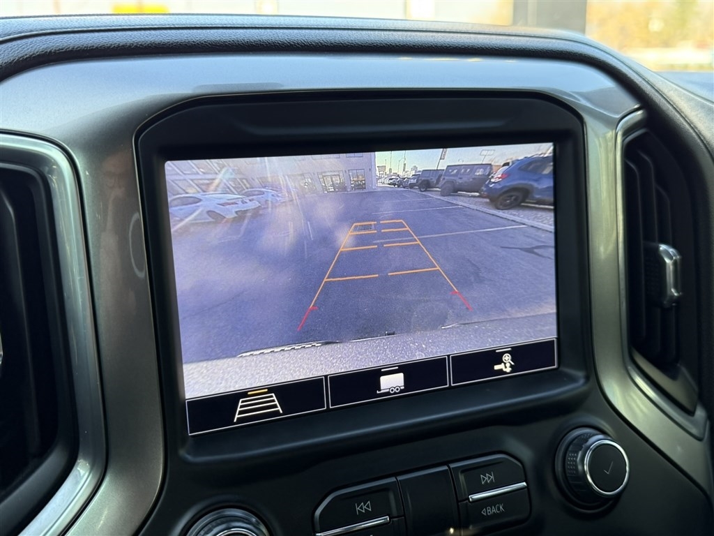 Chevrolet Silverado 1500 4WD Crew Cab 147" RST 2020