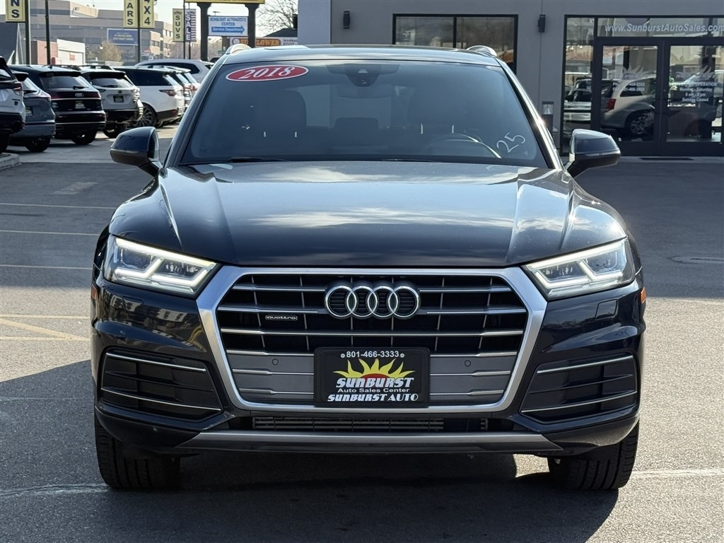 2018 Audi Q5 TFSI Premium Plus photo 2