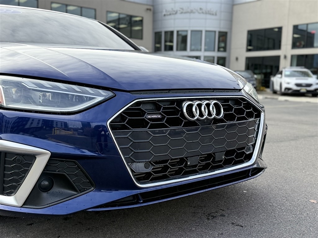 Audi A4 Sedan S line Premium Plus 45 TFSI quattro 2022