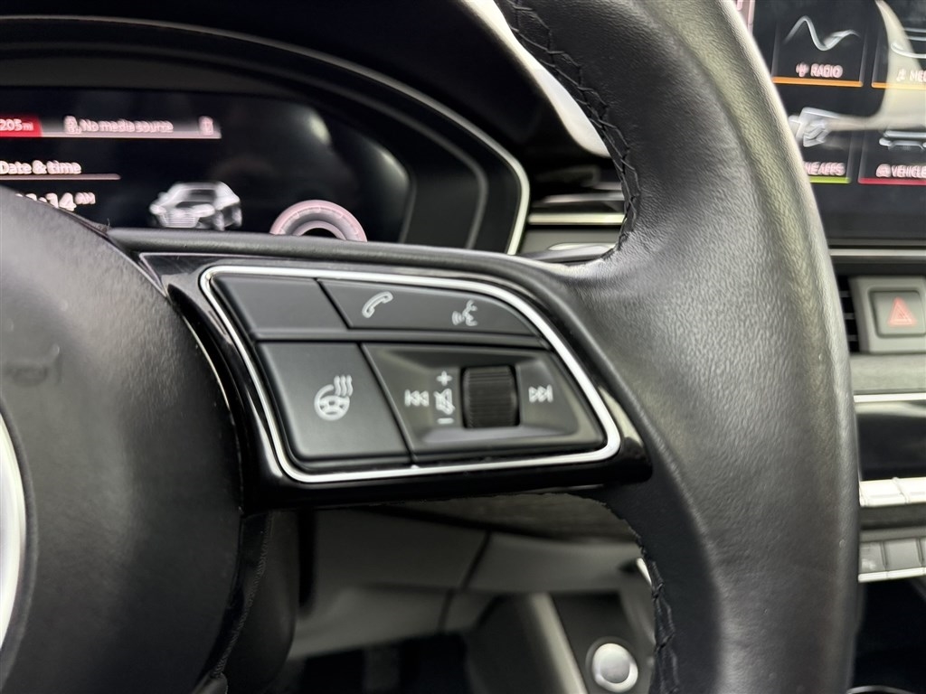 Audi A4 Sedan S line Premium Plus 45 TFSI quattro 2022