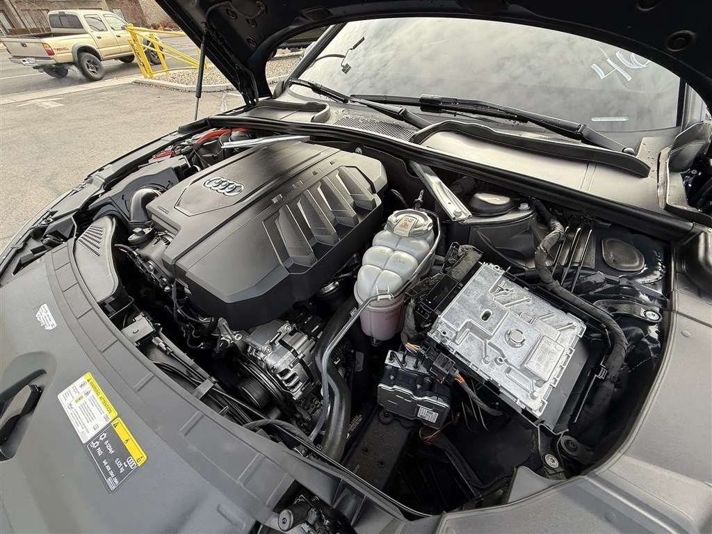 Audi A4 Sedan S line Premium Plus 45 TFSI quattro 2022