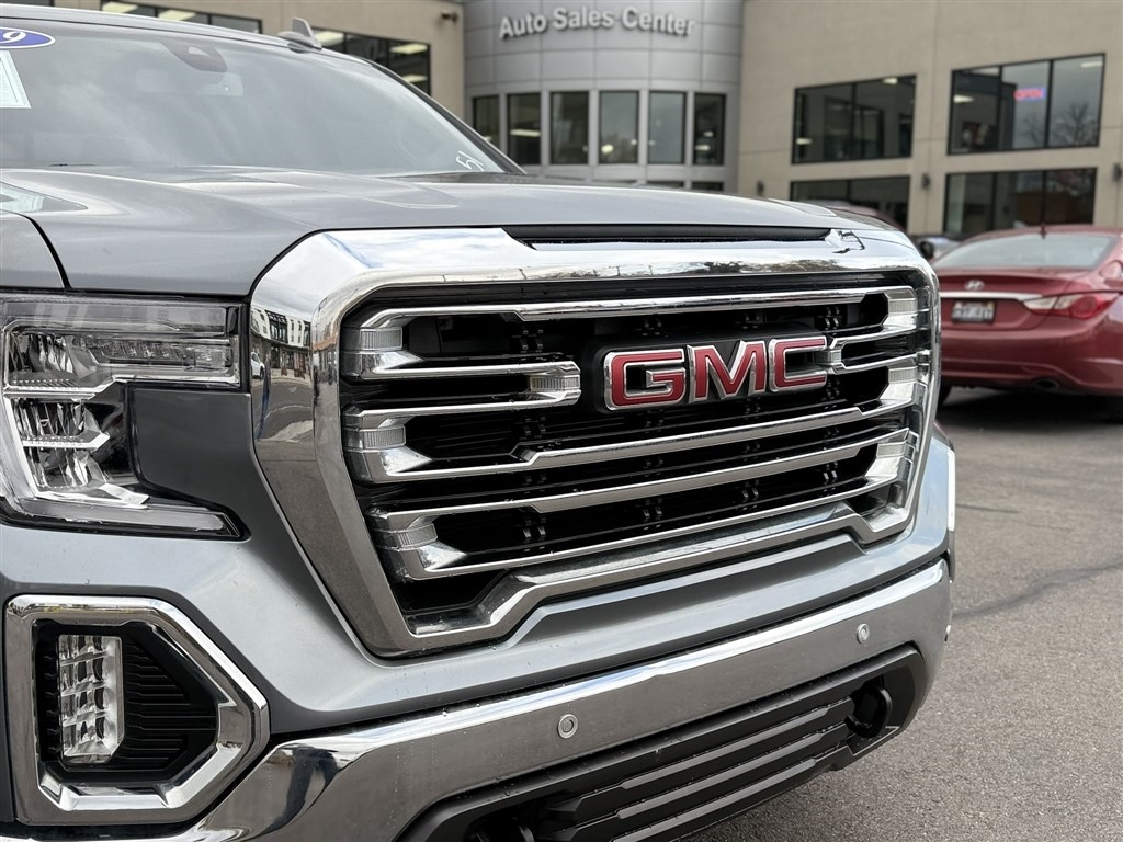 GMC Sierra 1500 4WD Crew Cab 147" SLT 2019