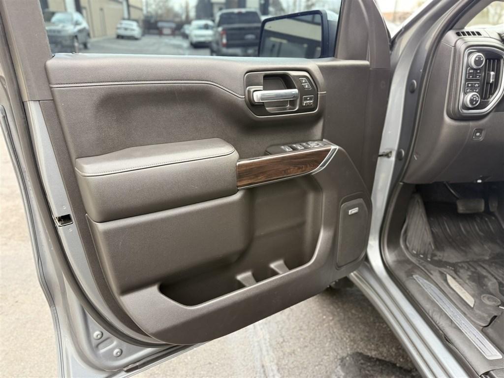 GMC Sierra 1500 4WD Crew Cab 147" SLT 2019