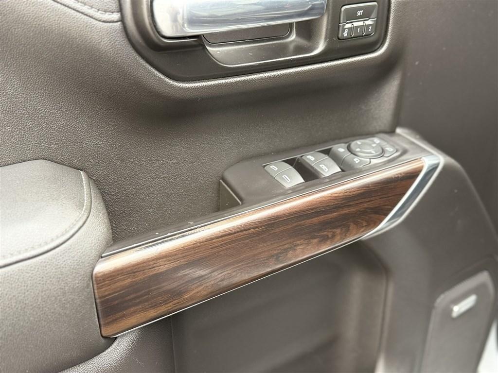 GMC Sierra 1500 4WD Crew Cab 147" SLT 2019