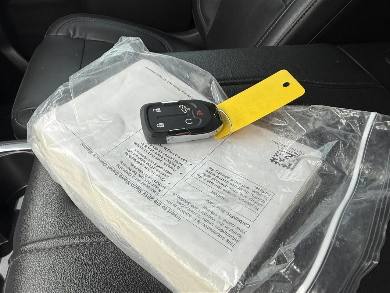 GMC Sierra 1500 4WD Crew Cab 147" SLT 2019