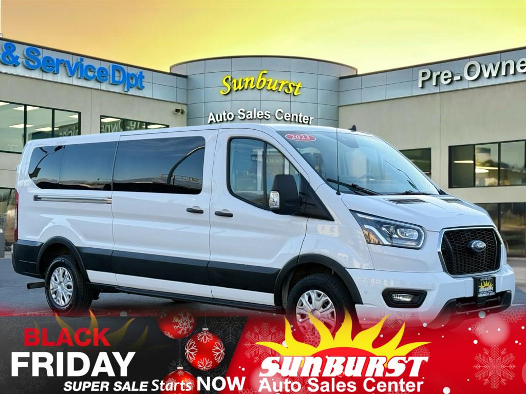 2023 Ford Transit Passenger Wagon T-350 148" Low Roof XL RWD