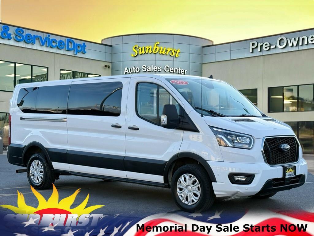 2023 Ford Transit Passenger Wagon T-350 148" Low Roof XL RWD
