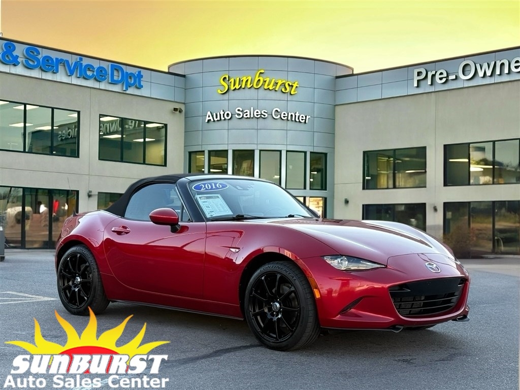 2016 Mazda MX-5 Miata Grand Touring 2D Convertible