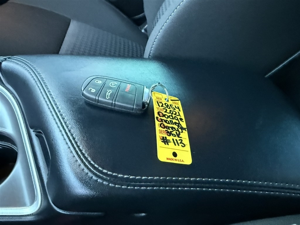 Dodge Challenger GT AWD 2021