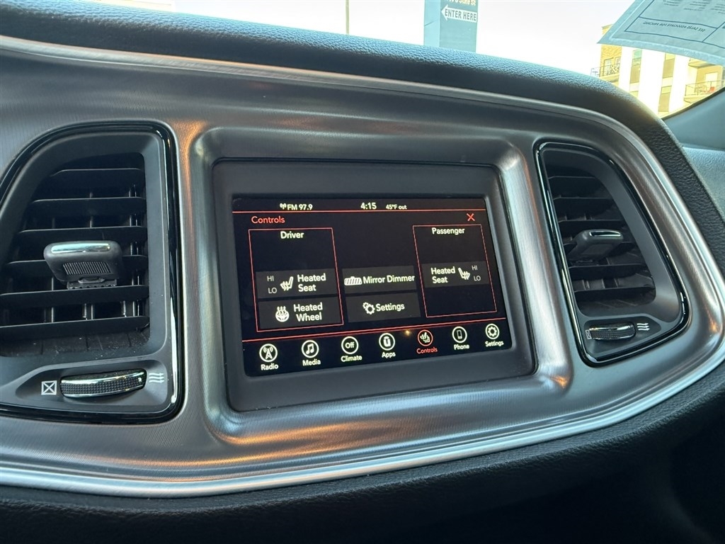 Dodge Challenger GT AWD 2021