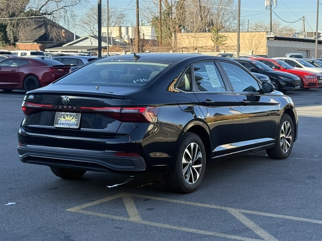 Volkswagen Jetta S Auto 2025