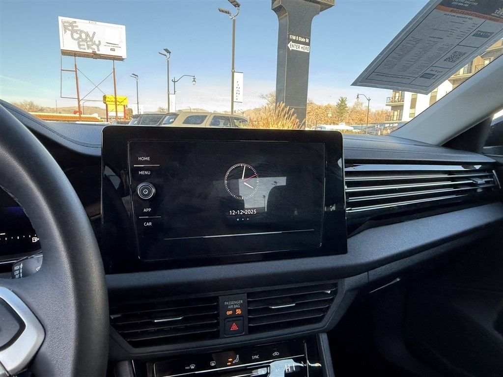 Volkswagen Jetta S Auto 2025