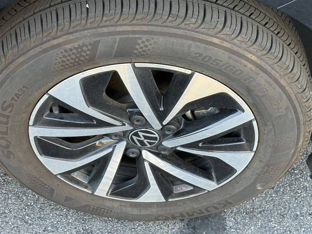 Volkswagen Jetta S Auto 2025