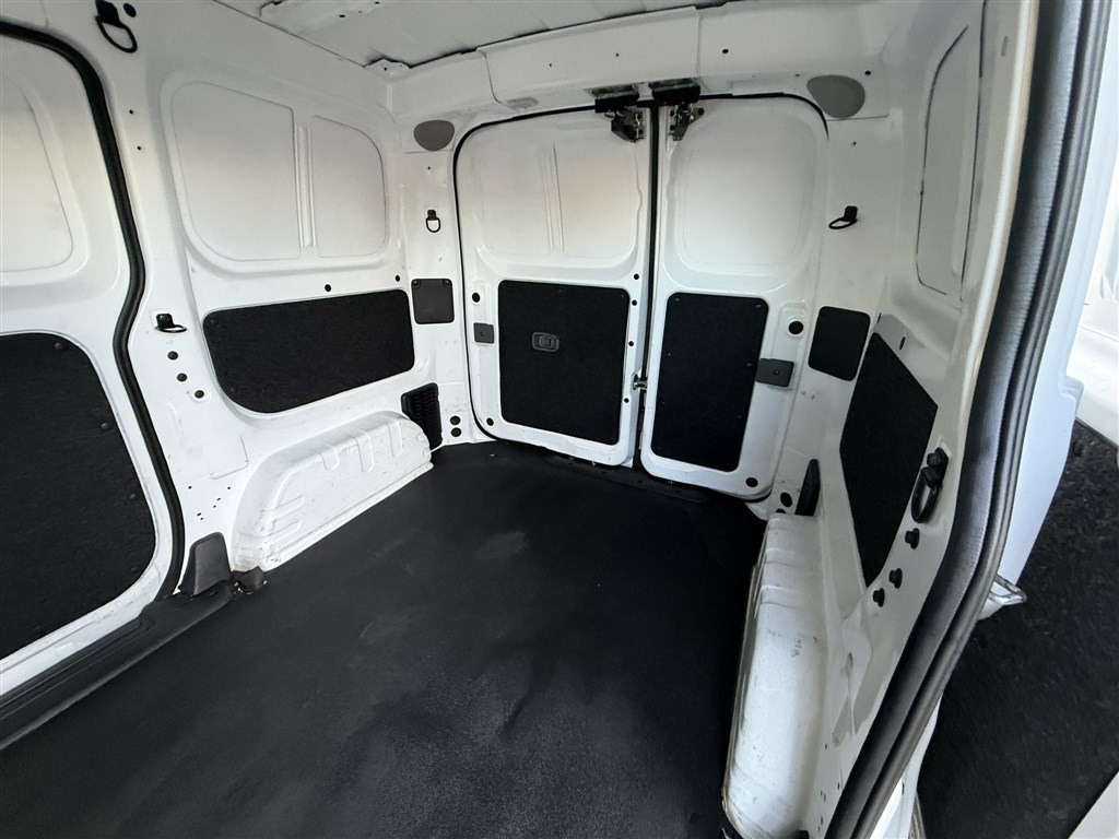 Nissan NV200 Compact Cargo I4 SV 2021