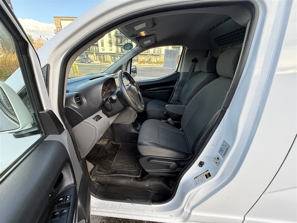 Nissan NV200 Compact Cargo I4 SV 2021