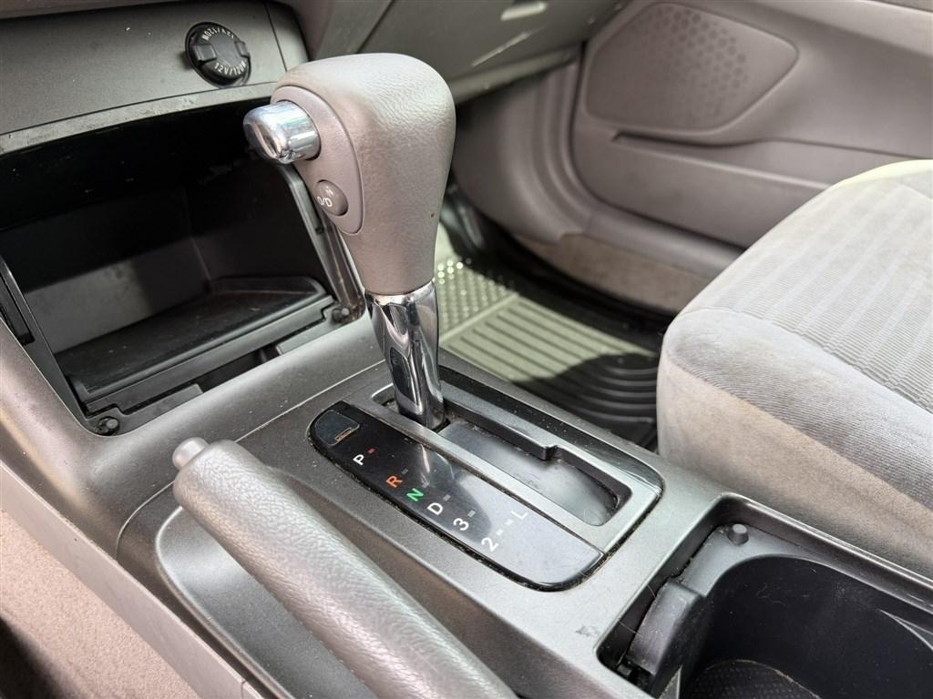 Toyota Camry LE 2005