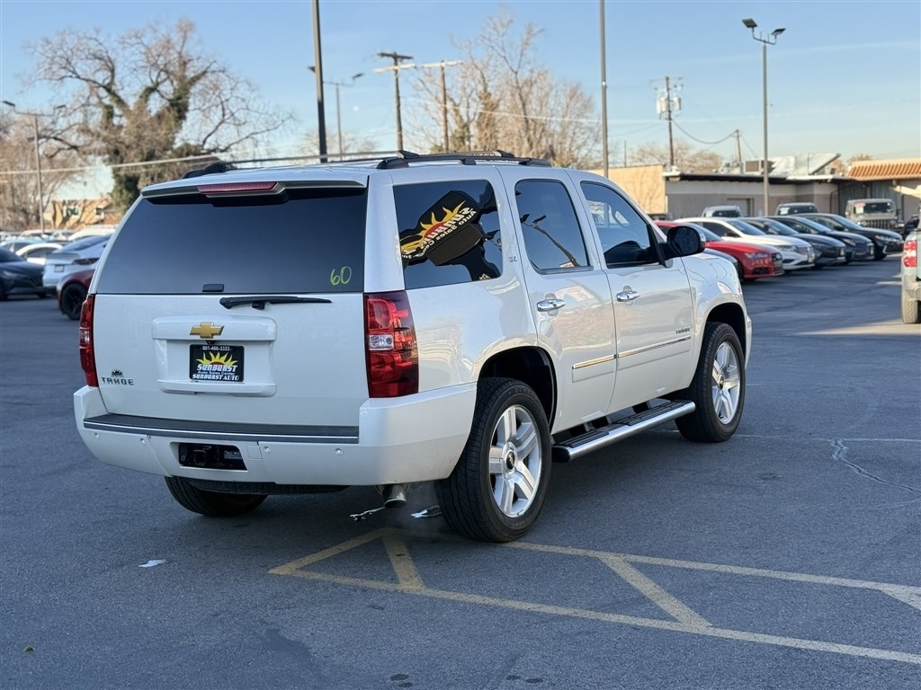 Chevrolet Tahoe LTZ 4D SUV 4WD 2014