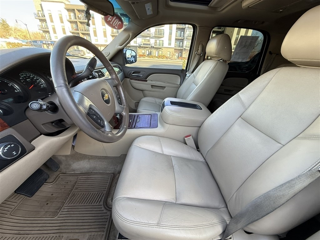 Chevrolet Tahoe LTZ 4D SUV 4WD 2014