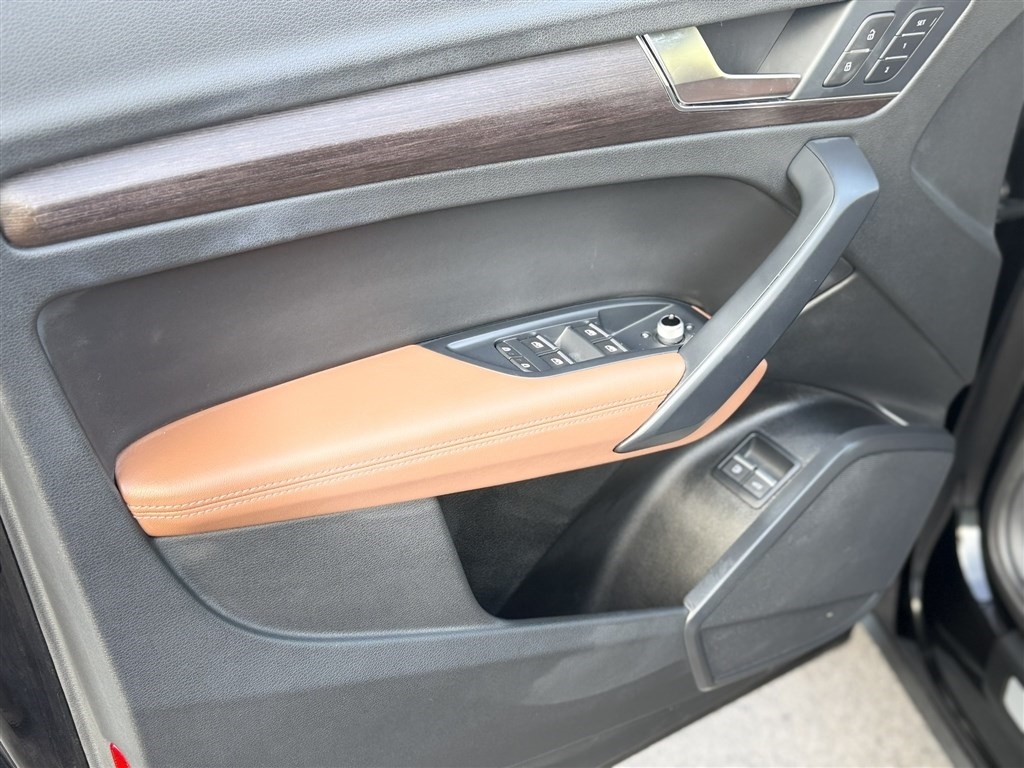 Audi Q5 S line Premium Plus 55 TFSI e quattro 2022