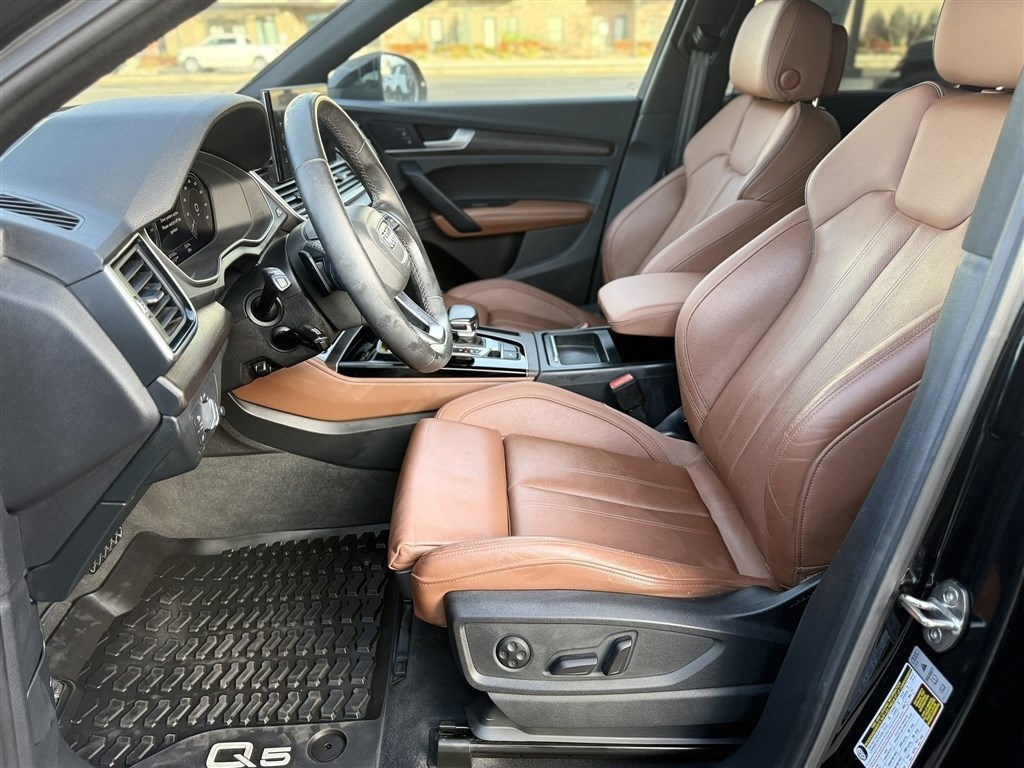 Audi Q5 S line Premium Plus 55 TFSI e quattro 2022