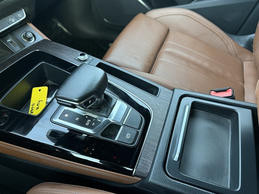 Audi Q5 S line Premium Plus 55 TFSI e quattro 2022