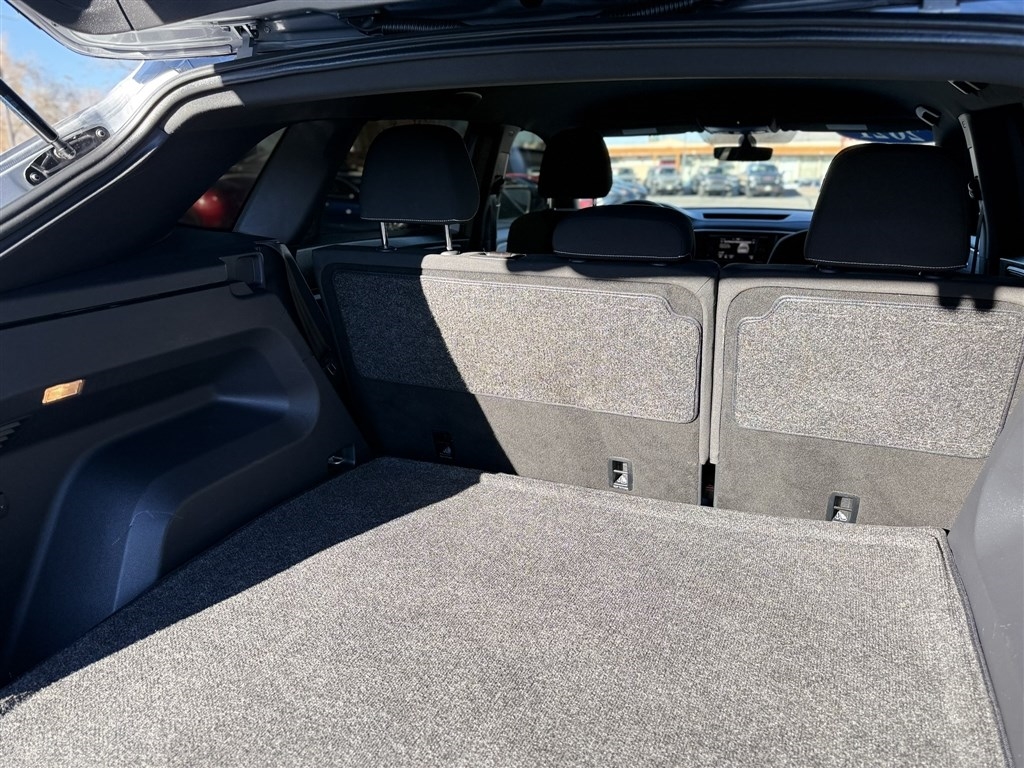 Volkswagen Atlas Cross Sport 2.0T S 4MOTION 2021