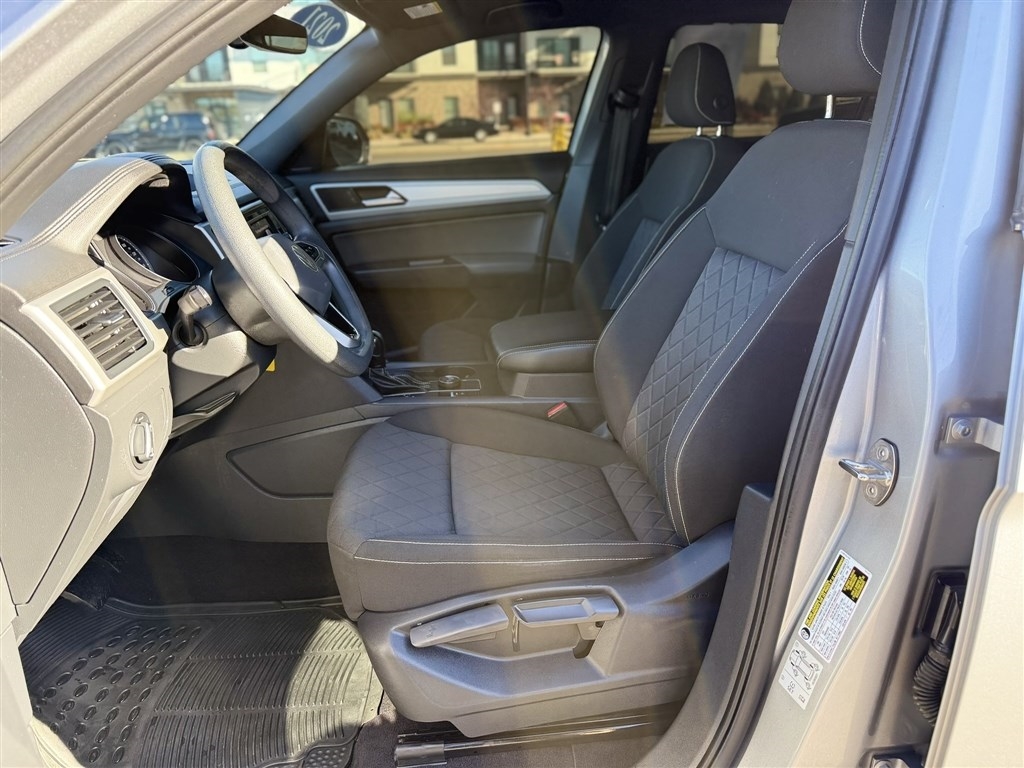 Volkswagen Atlas Cross Sport 2.0T S 4MOTION 2021