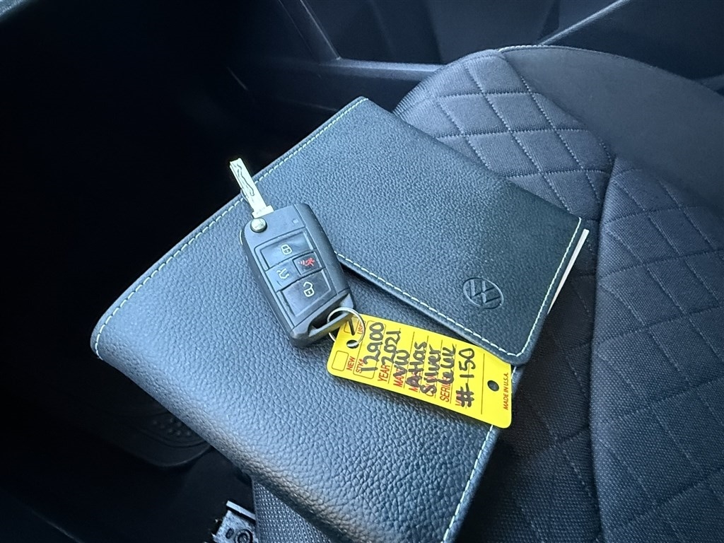 Volkswagen Atlas Cross Sport 2.0T S 4MOTION 2021