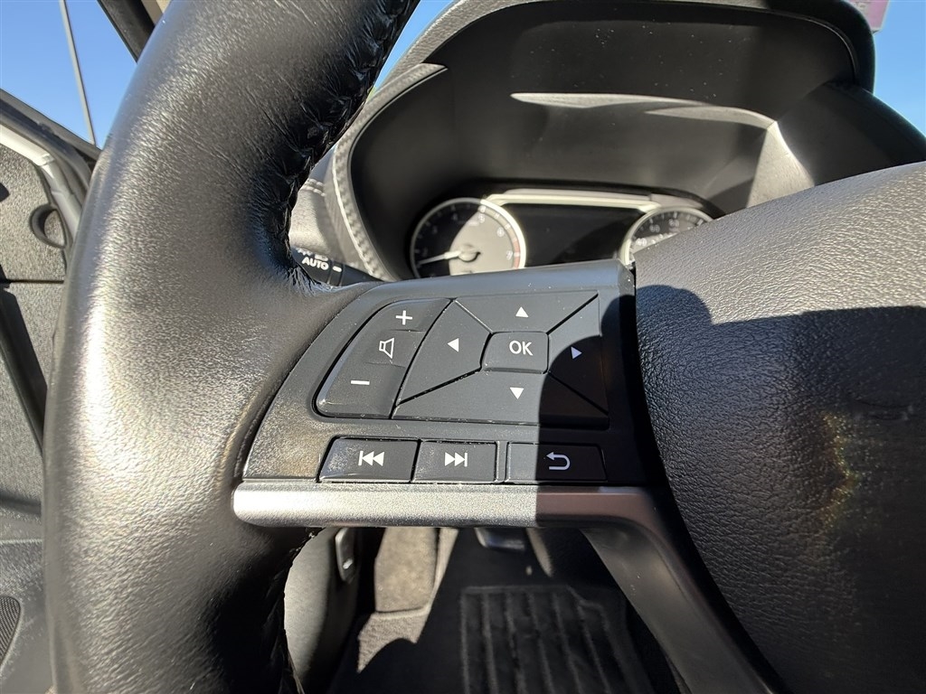 Nissan Sentra SV CVT 2021