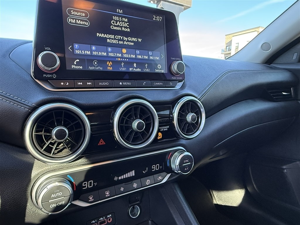 Nissan Sentra SV CVT 2021