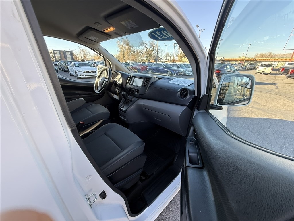 Nissan NV200 Compact Cargo I4 SV 2021