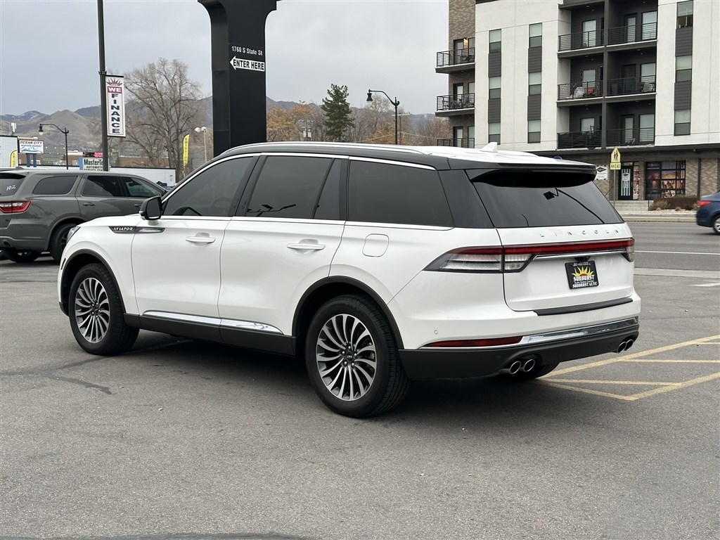Lincoln Aviator Reserve AWD 2022