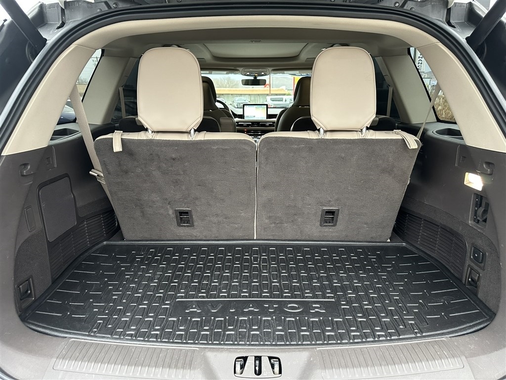 Lincoln Aviator Reserve AWD 2022