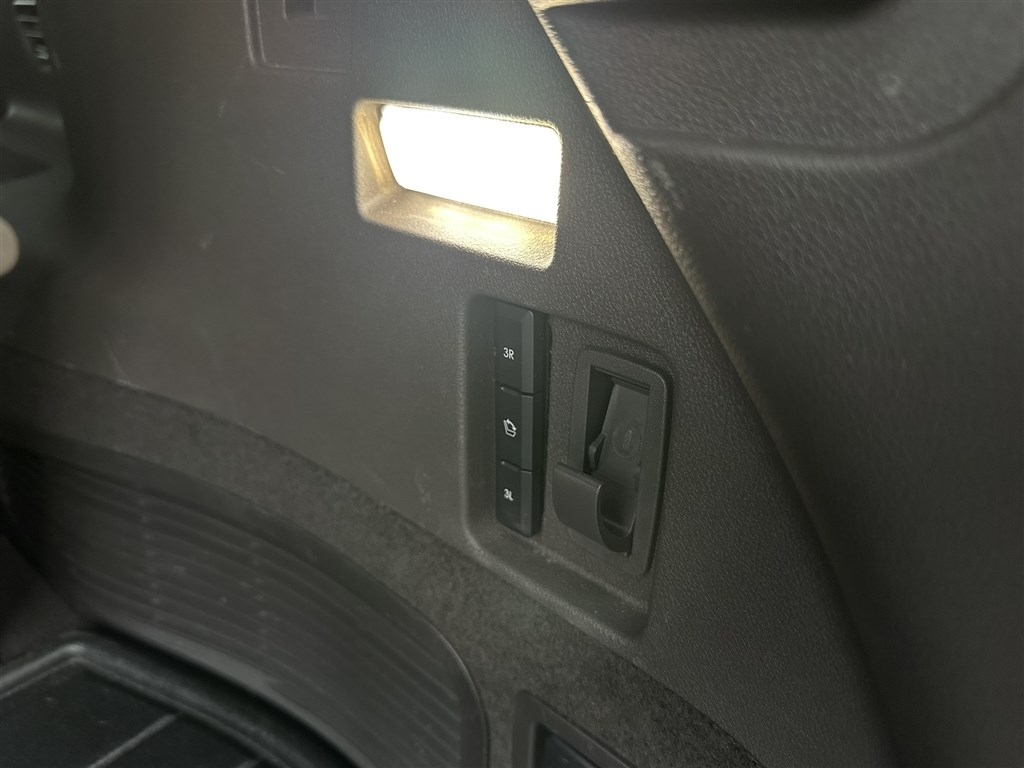 Lincoln Aviator Reserve AWD 2022