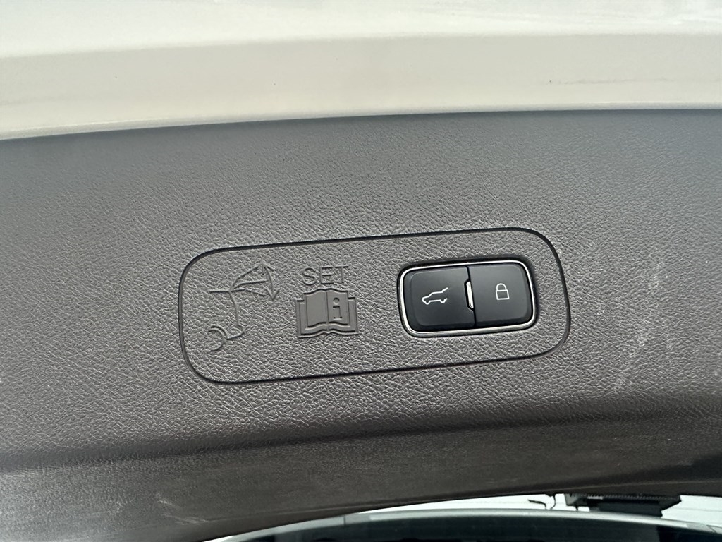 Lincoln Aviator Reserve AWD 2022