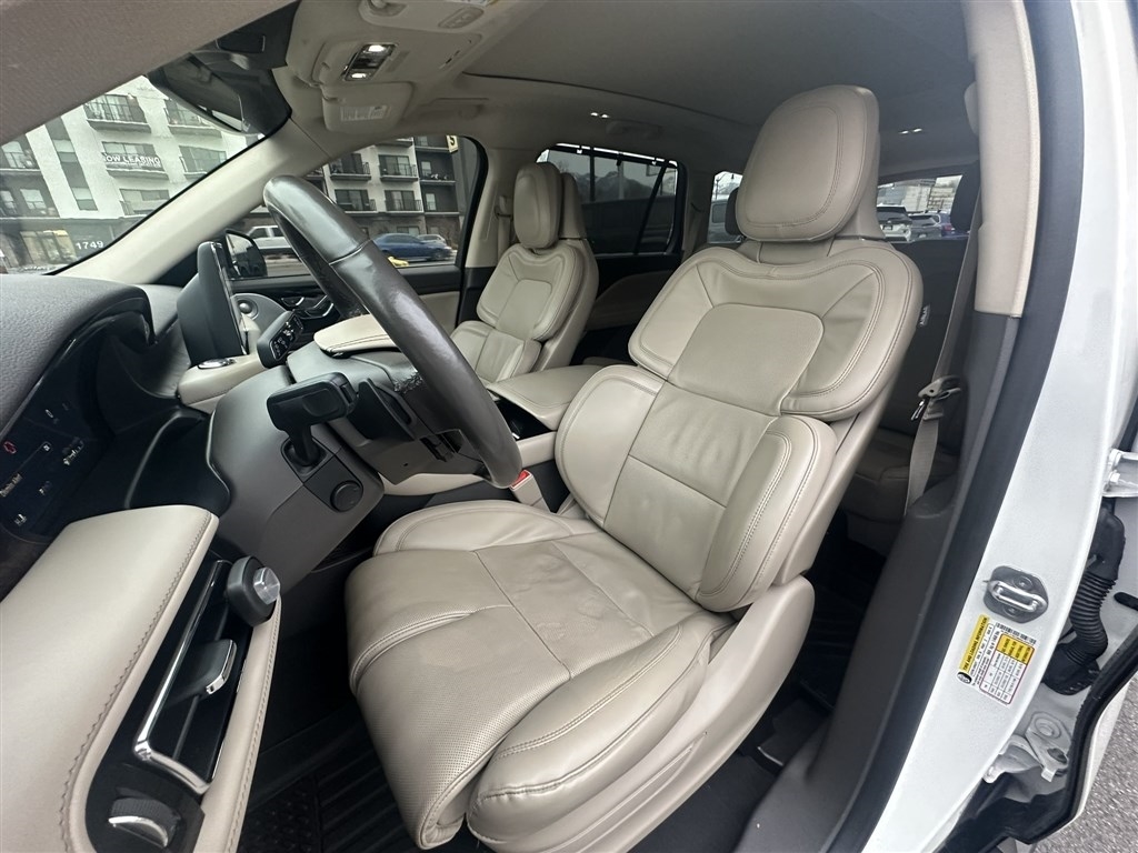 Lincoln Aviator Reserve AWD 2022