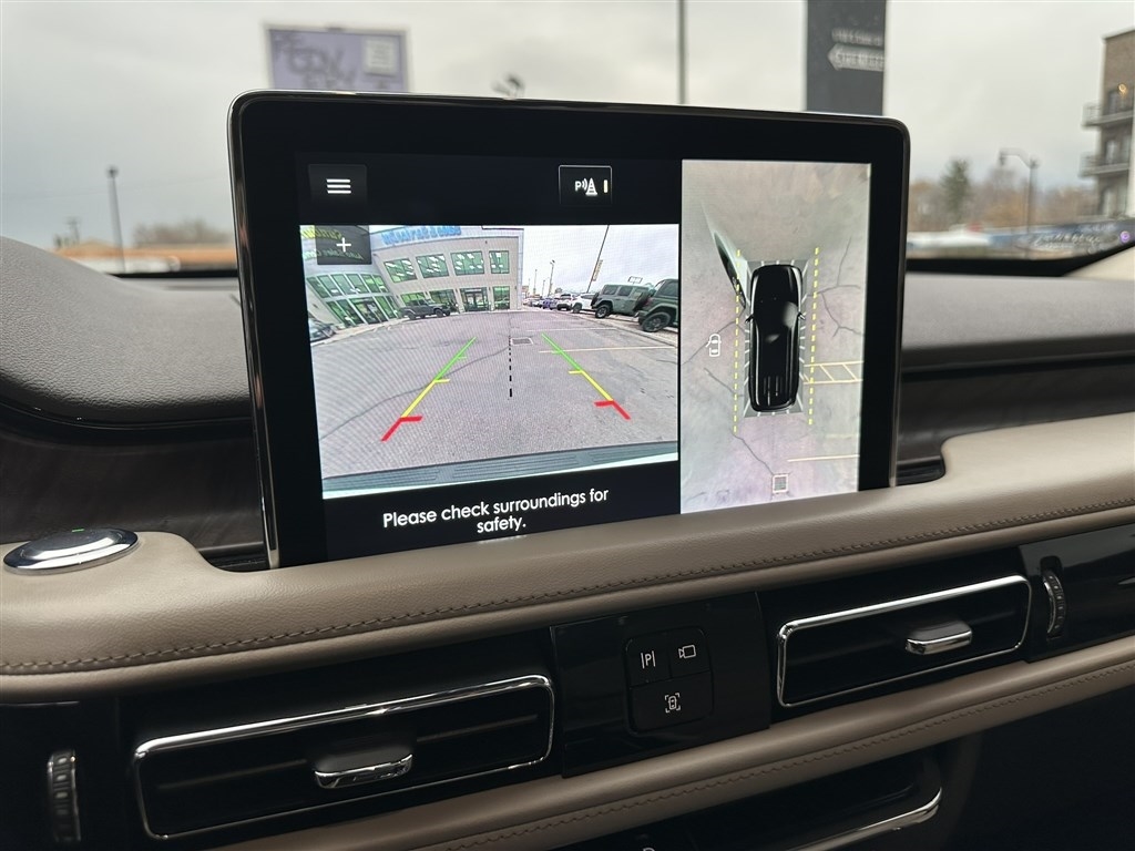 Lincoln Aviator Reserve AWD 2022