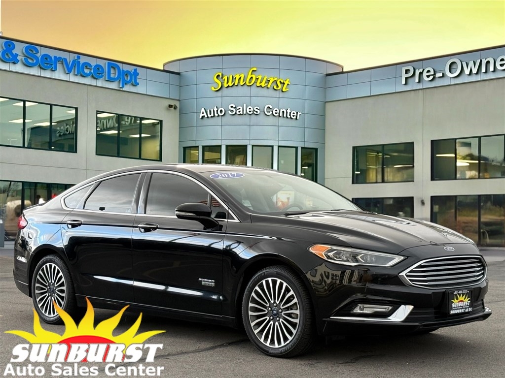 2017 Ford Fusion Energi Titanium FWD